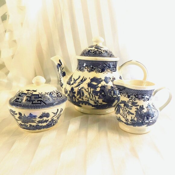 Churchill Tea Set with Teapot, Sugar Bowl, and Creamer in Willow Blue # 26780 - Picture 1 of 7